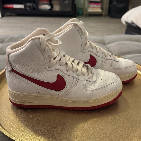 Nike Women's Air Force 1 High Sculpt Gym Red Size 8 - Picture 1 of 7